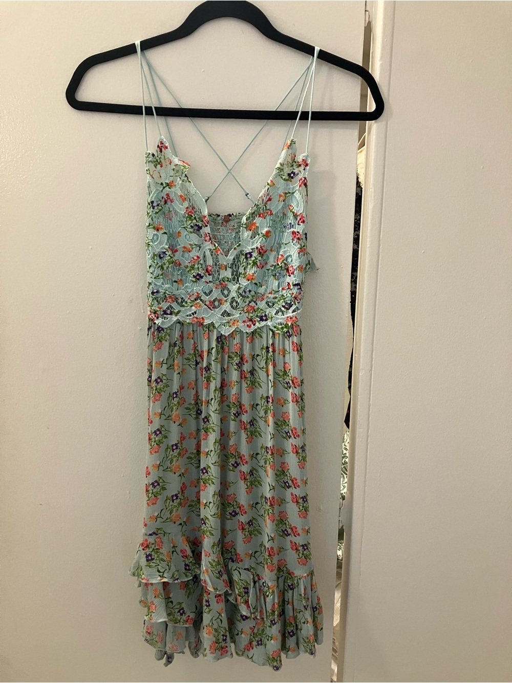 Free People One Adella Blue Floral Slip Short Dress Full Ruffle Skirt Sz XS TP